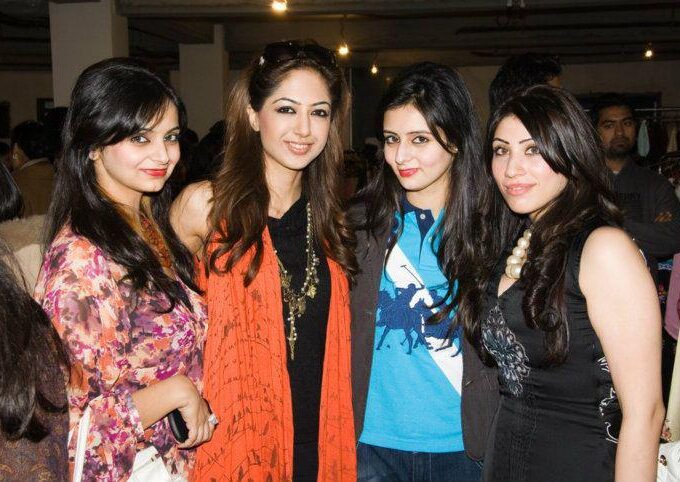 2012 Exhibition Art and Fashion at Mall 1